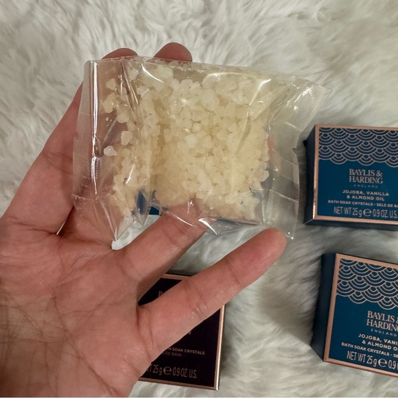 Baylis & Harding England Bath Soak Crystals - Picture 9 of 10